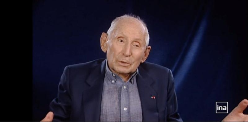 Georges Loinger&nbsp;lors de l'enregistrement de son témoignage (INA /&nbsp;Fondation pour la Mémoire de la Shoah, 2005) 