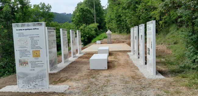 Le nouveau Mémorial et les panneaux d'exposition&nbsp;© Photo&nbsp;Association Pour le Souvenir du Camp de Rieucros 