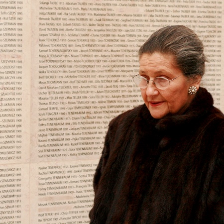 Hommage public à Simone Veil au Mémorial de la Shoah
