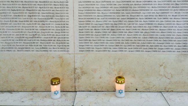 Mur des noms au Mémorial de la Shoah © PM - FMS 