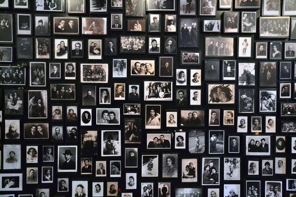 Musée Mémorial d'Auschwitz-Birkenau - Photo : Émilien Ruiz