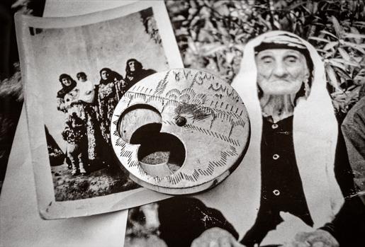 "Cette tabatière porte le souffle de ma mère, et je voudrais qu’elle retourne dans une famille arménienne", La tabatière de Serpouhie © Bardig Kouyoumdjian 
