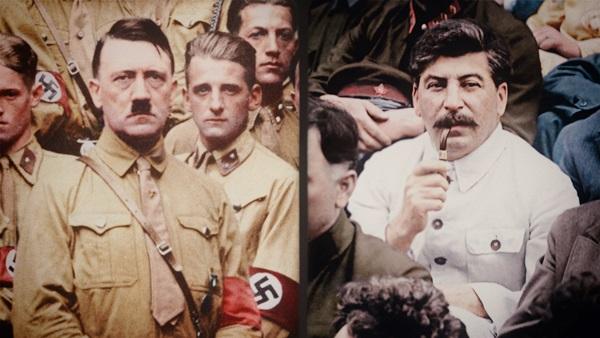 &nbsp;Hitler et Staline. Crédit : USHMM / RIA / Composite Films 