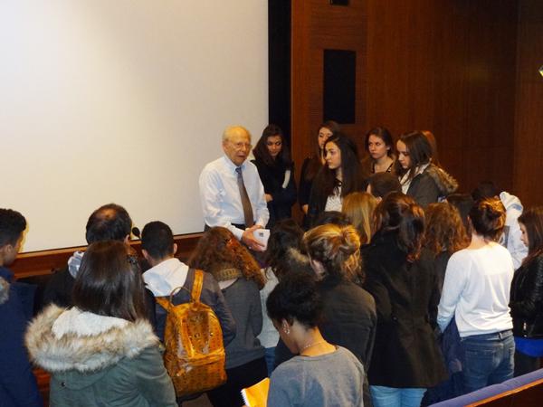 Henri Borlant, ancien déporté, témoigne auprès des élèves au Mémorial de la Shoah - Photos : Lycée Henri Bergson, Angers 