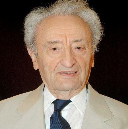 Théodore Woda en 2006 lors de l'enregistrement de son témoignage. Photo : INA / Fondation pour la Mémoire de la Shoah