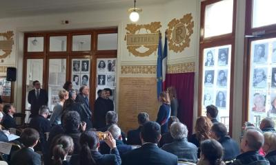 Inauguration d'un monument érigé à la mémoire des élèves juives déportées et assassinées dans les camps nazis (1942-1944) - Lycée Jules Ferry (Paris, 9e)