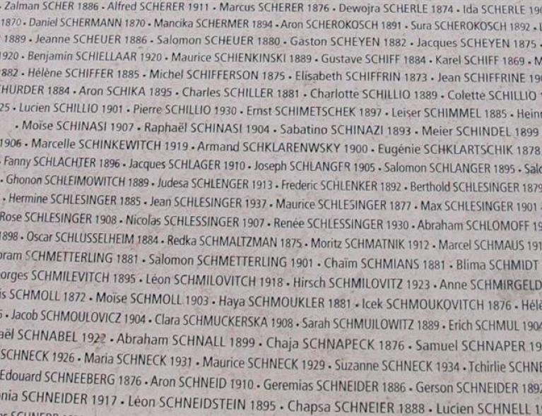 #Commémoration : Journée nationale du souvenir des victimes et des héros de la Déportation